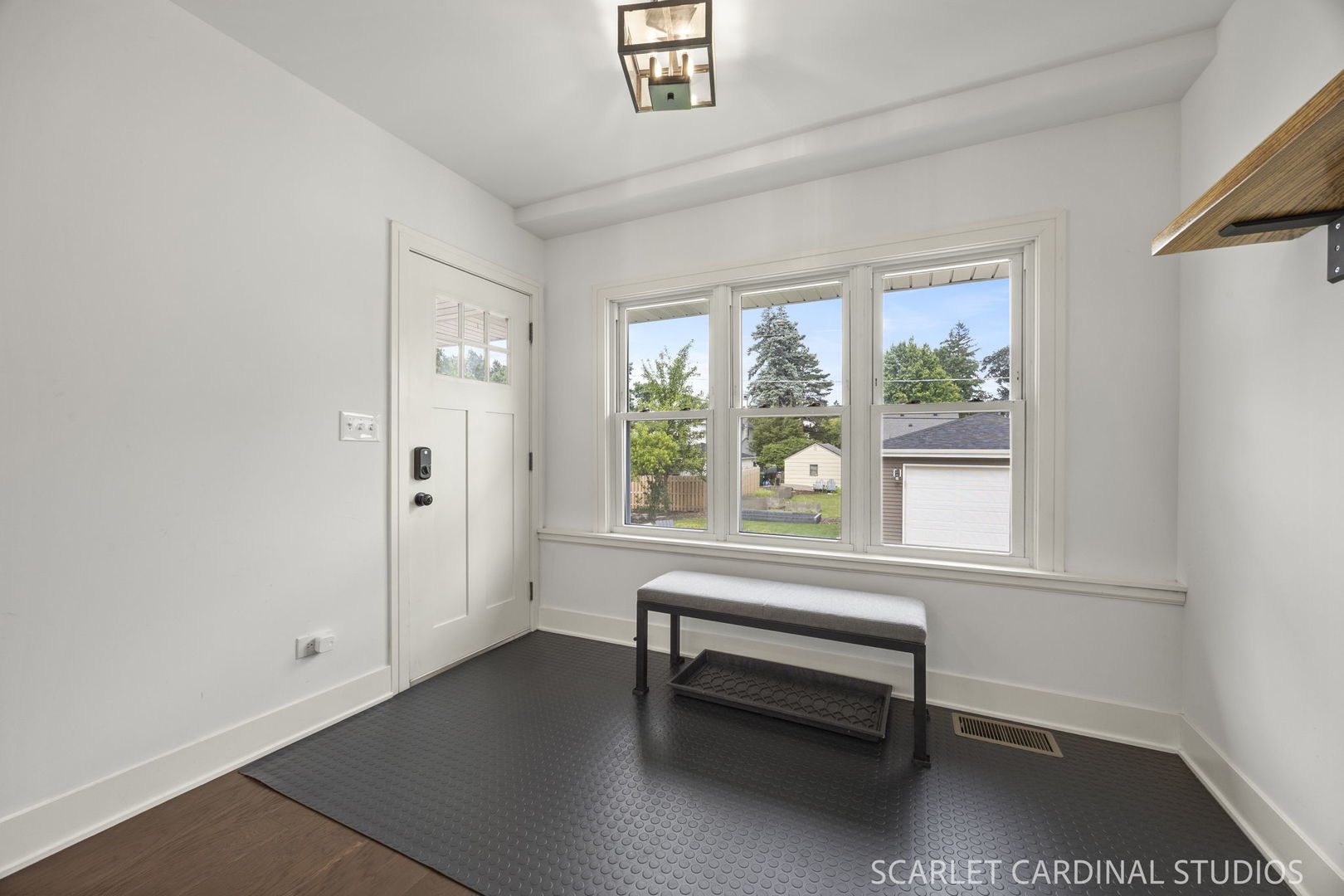 226 S Lombard Avenue
