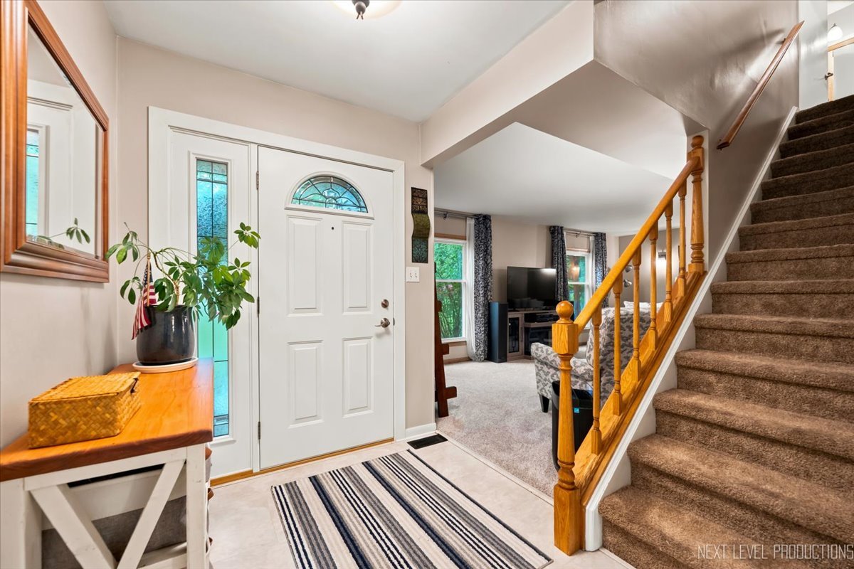 452 N Glengarry Drive