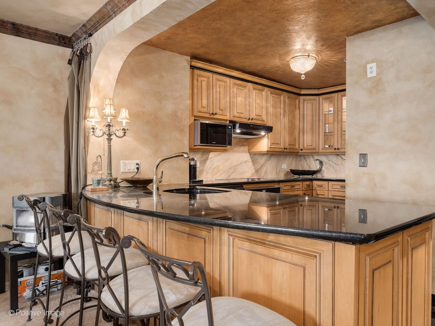195 N Harbor Drive Unit: 3208