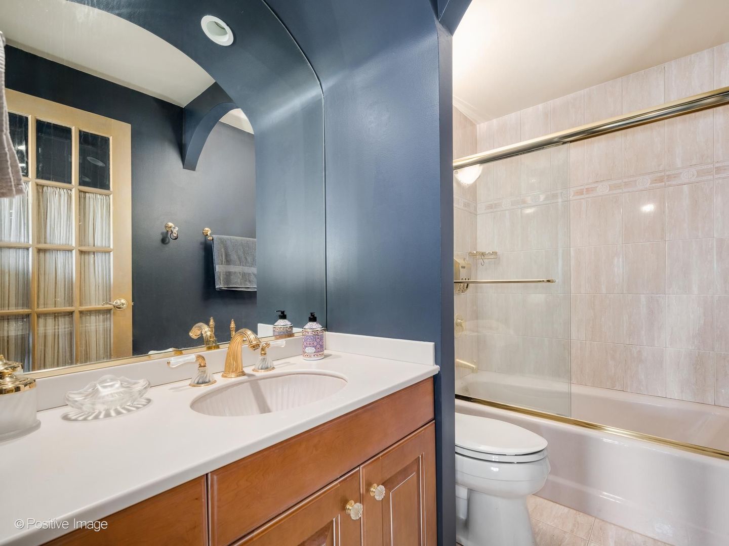 195 N Harbor Drive Unit: 3208