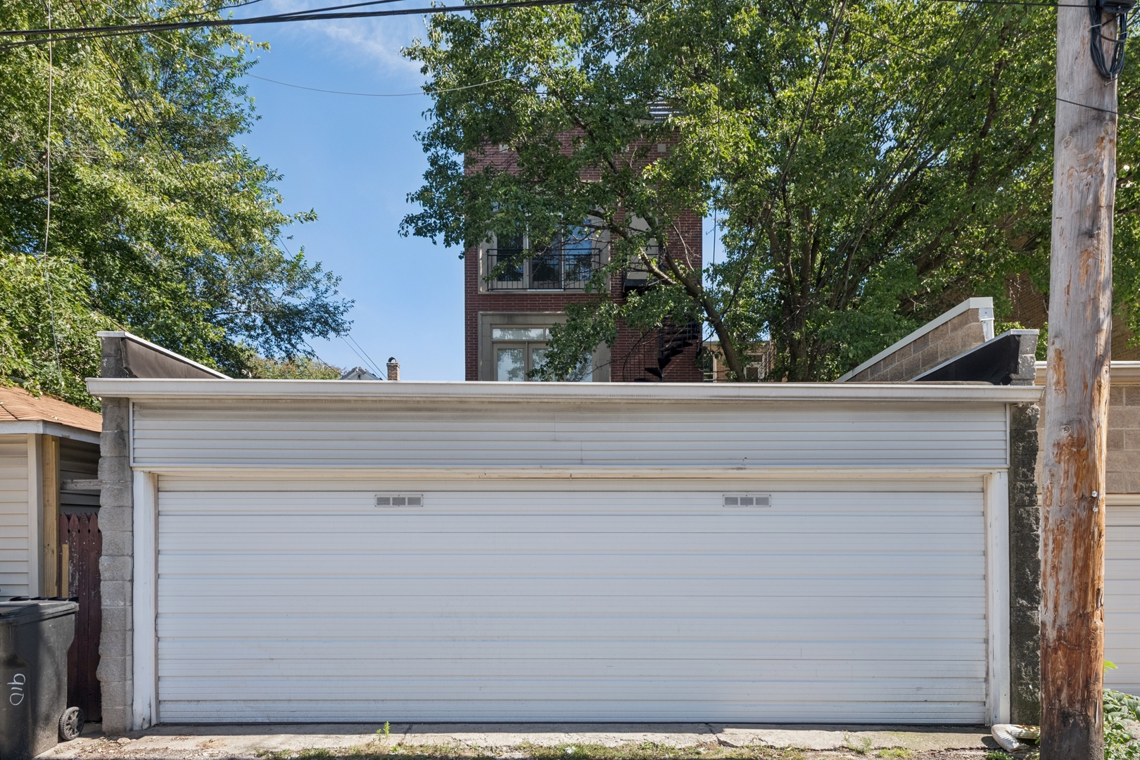 908 N Paulina Street Unit: 3