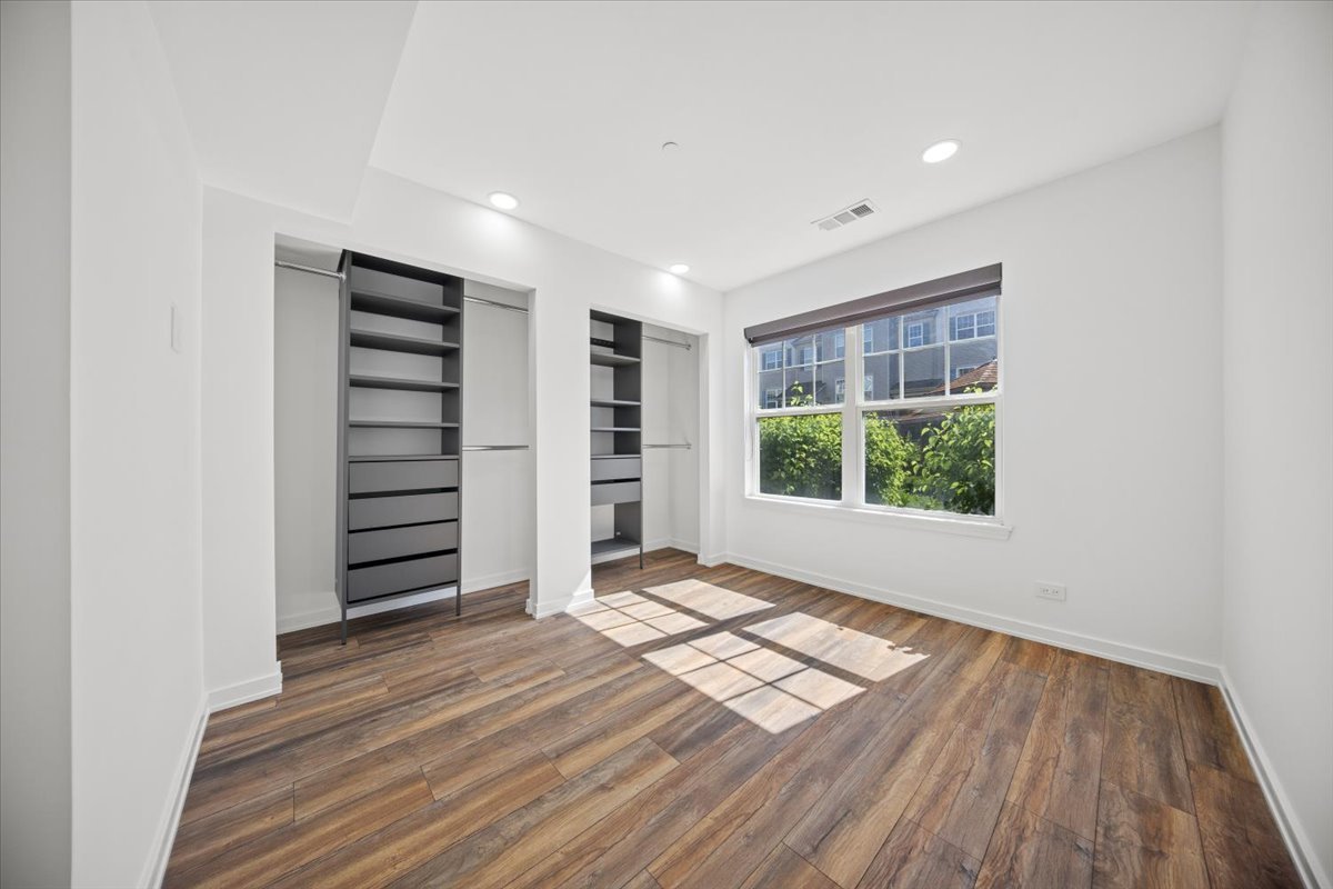 1244 Evergreen Avenue