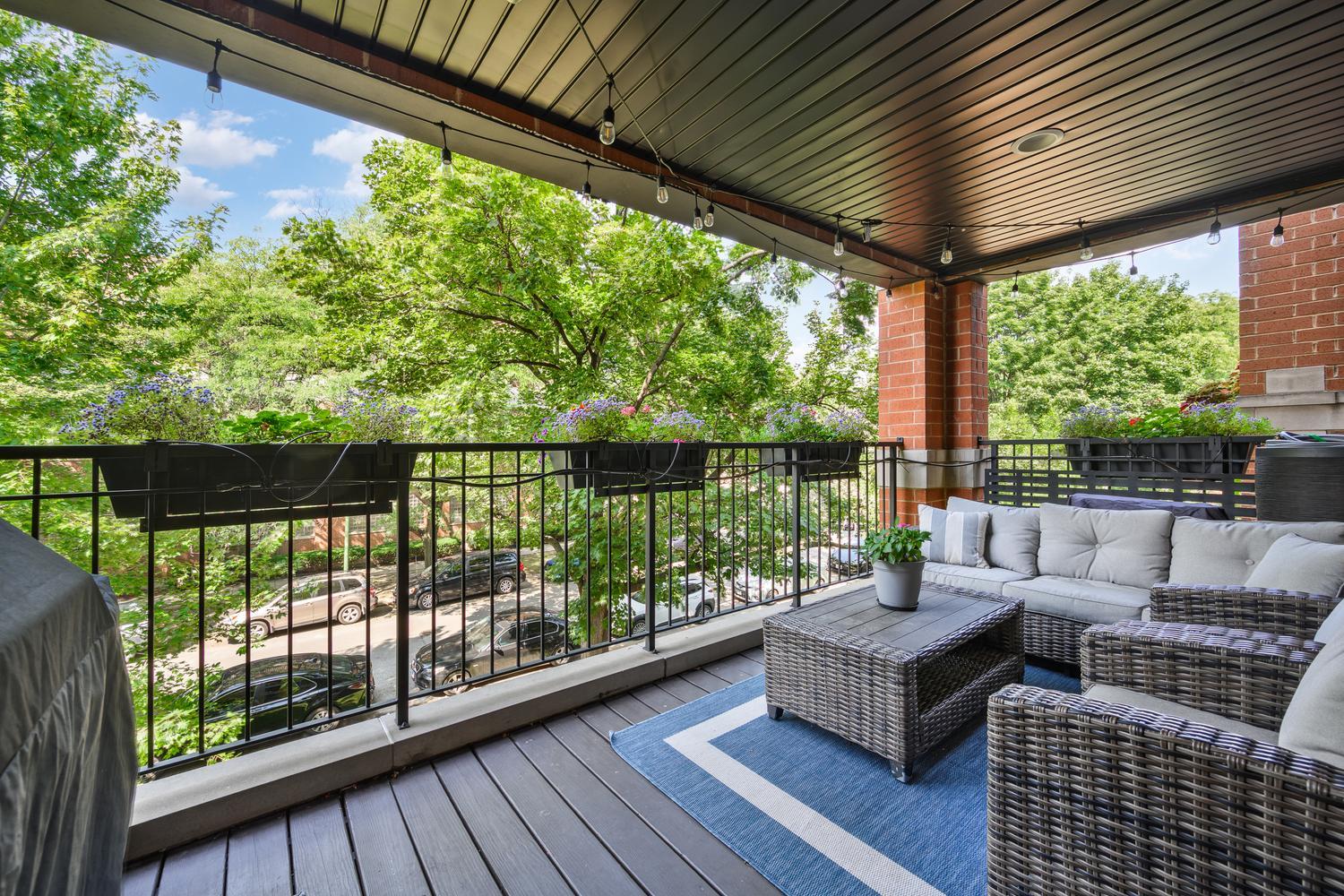 4007 N Paulina Street Unit: 2N