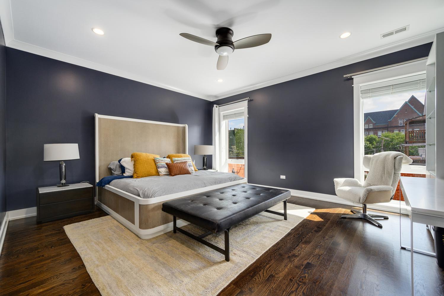 4007 N Paulina Street Unit: 2N