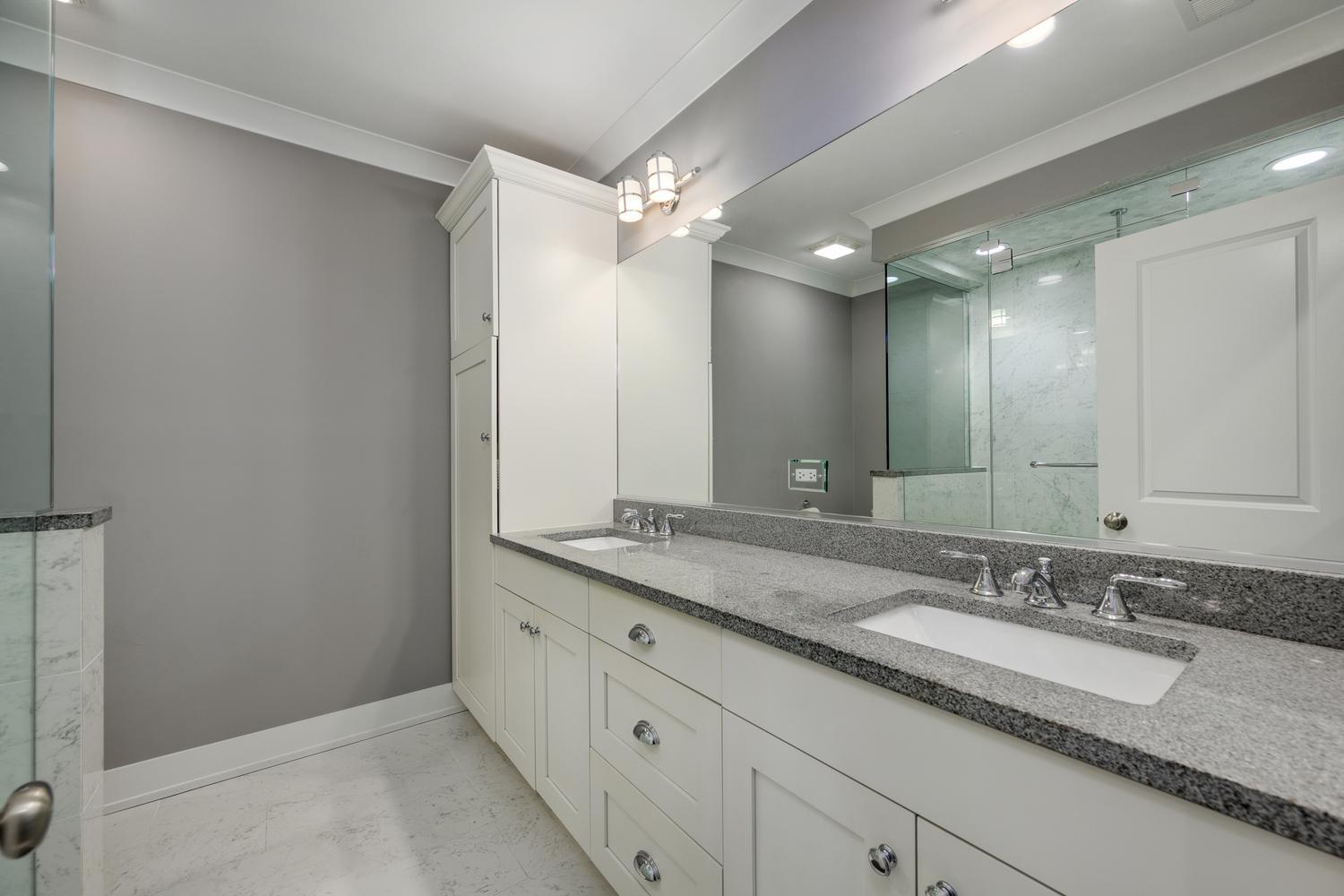 4007 N Paulina Street Unit: 2N