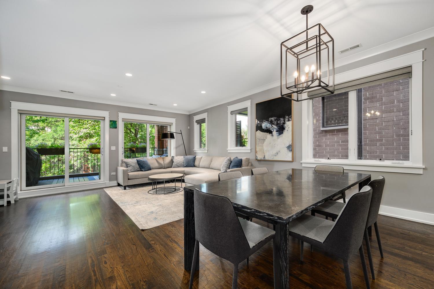 4007 N Paulina Street Unit: 2N