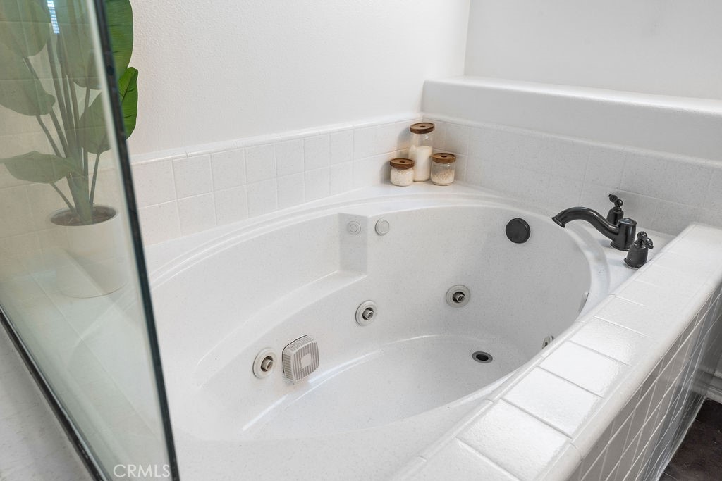 38085 Sevilla Avenue