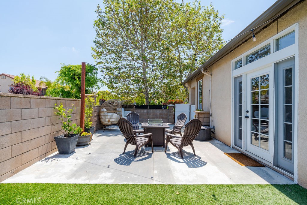 38085 Sevilla Avenue