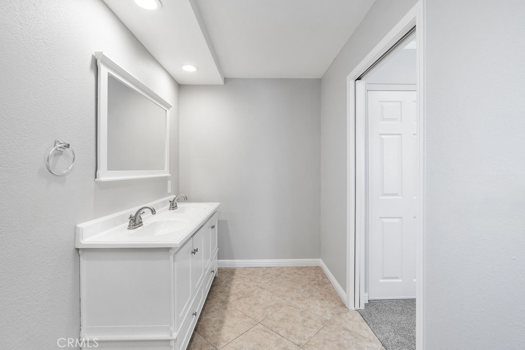 72450 Brushwood Drive