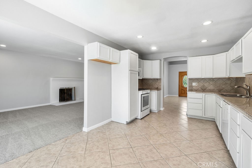 72450 Brushwood Drive