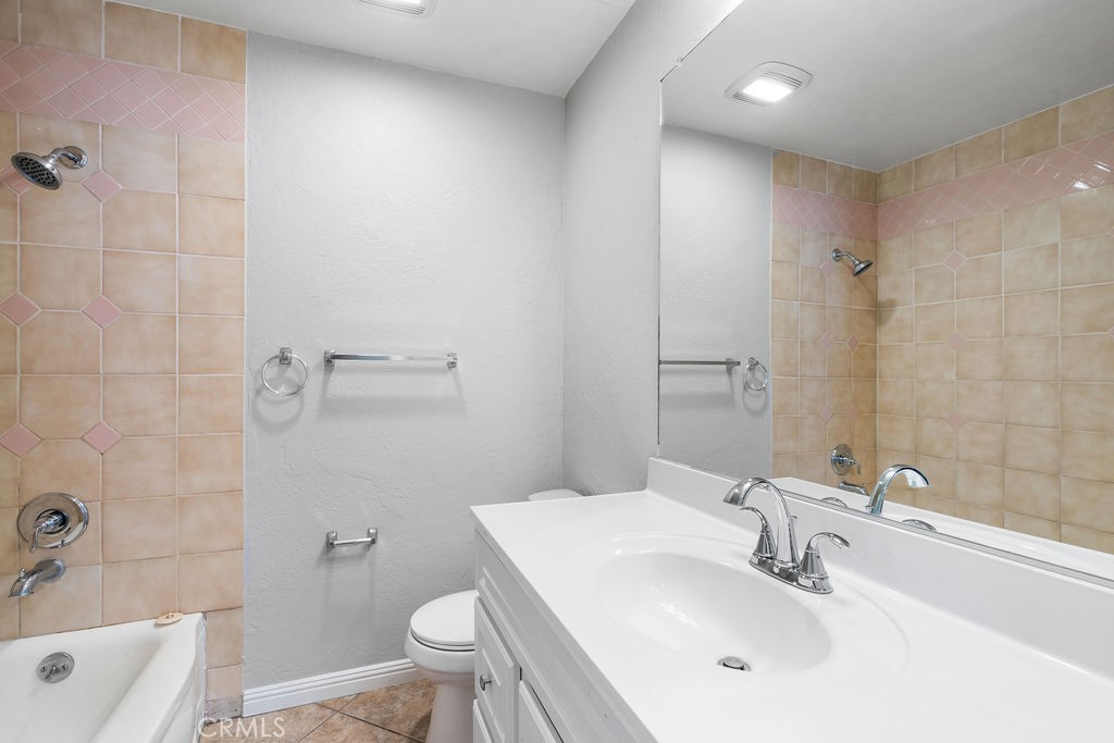 72450 Brushwood Drive