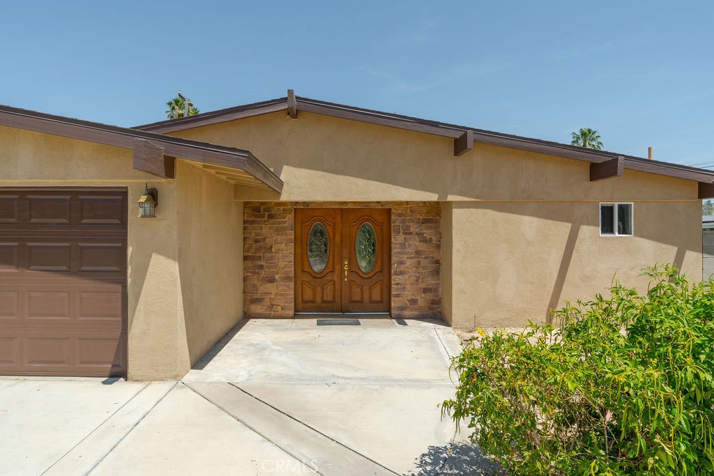 72450 Brushwood Drive