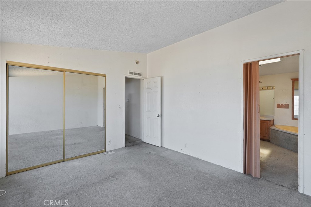 8450 G Avenue 63