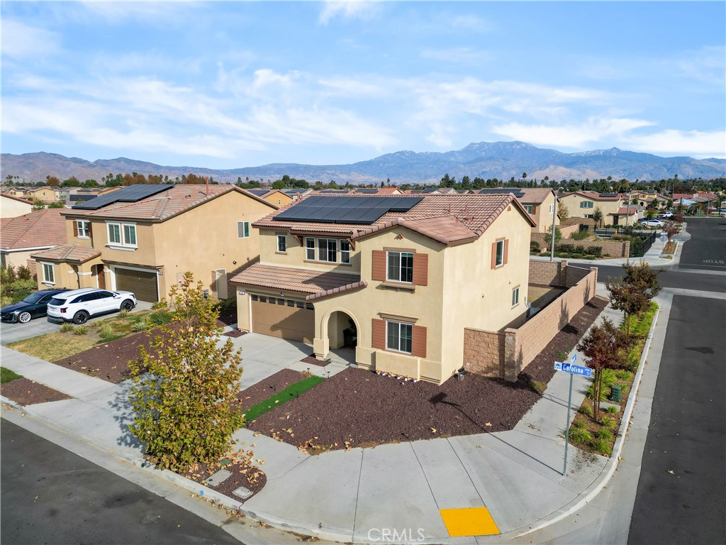 1390 Carolina Court