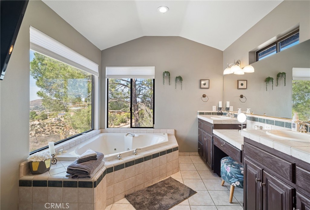 38270 Calaveras Road