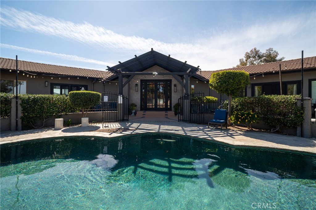 38270 Calaveras Road