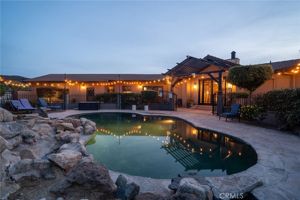 38270 Calaveras Road