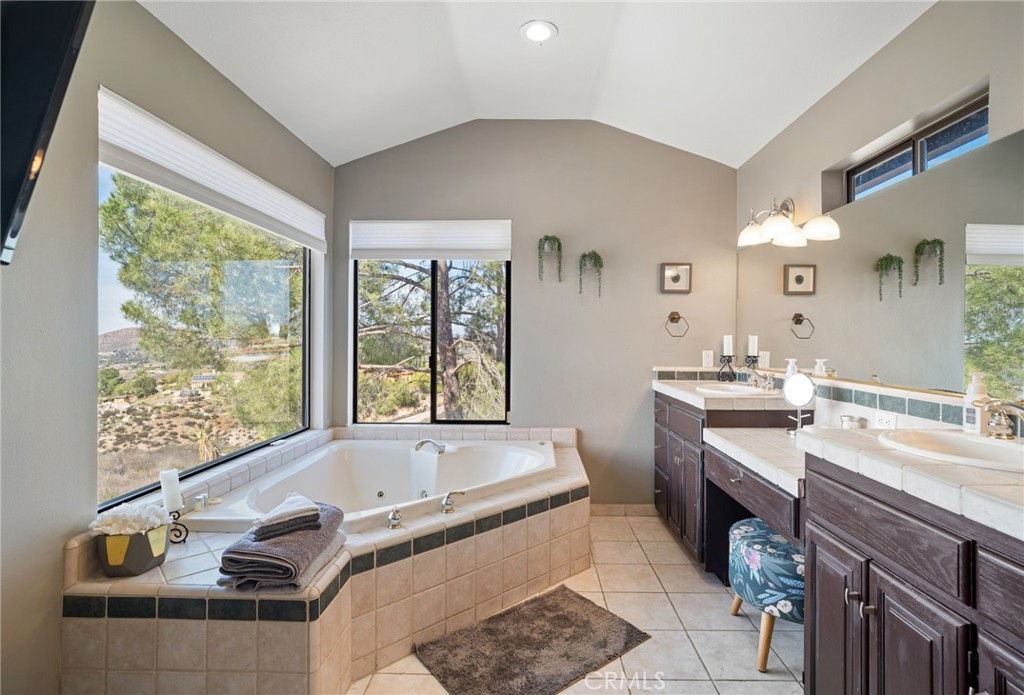 38270 Calaveras Road