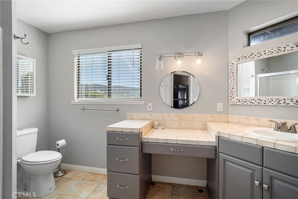 38270 Calaveras Road