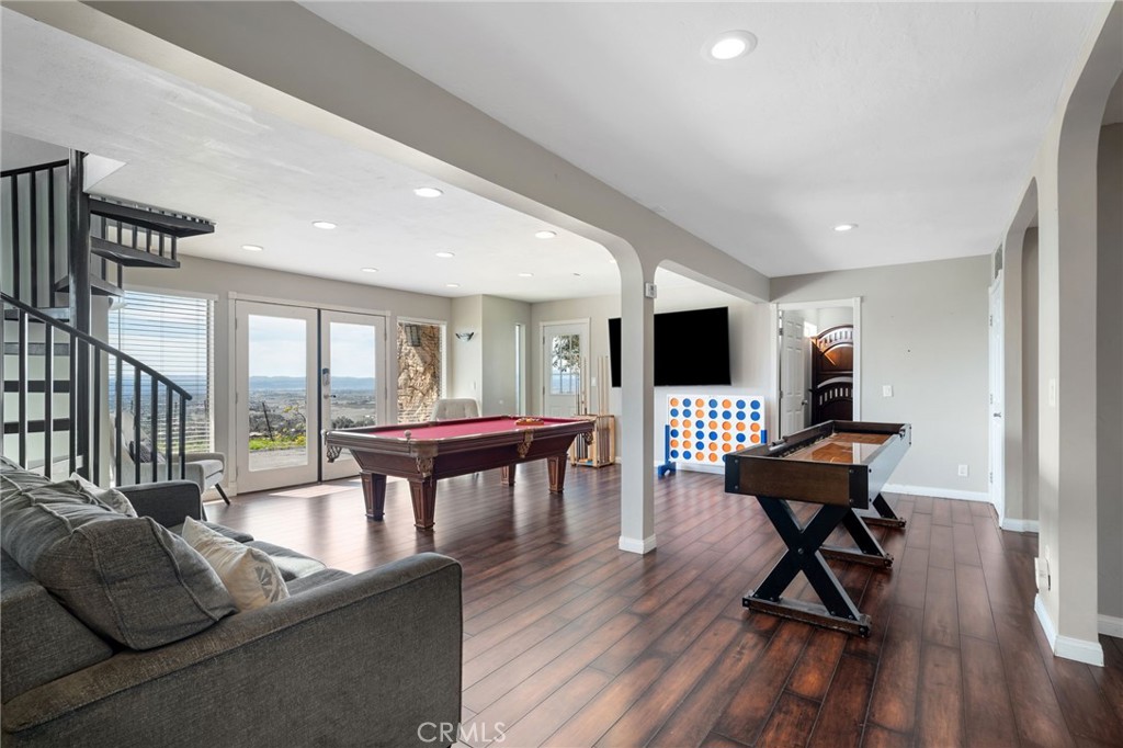 38270 Calaveras Road