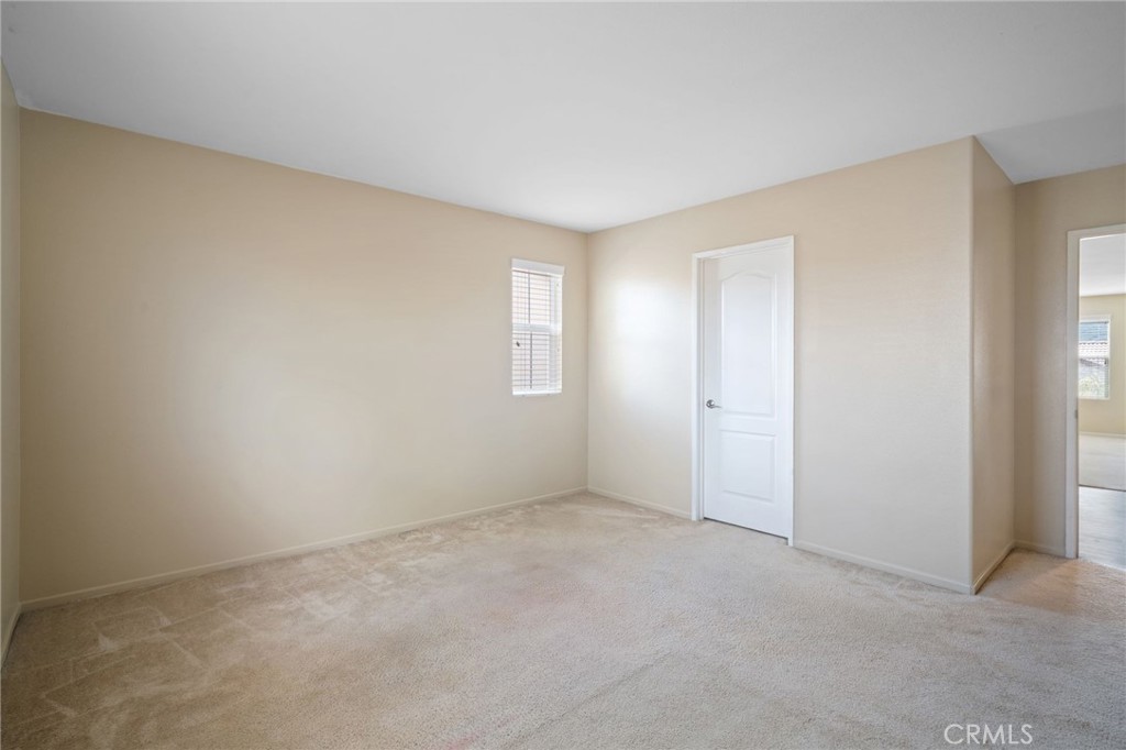 24093 Grafton Avenue