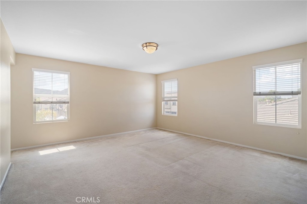 24093 Grafton Avenue