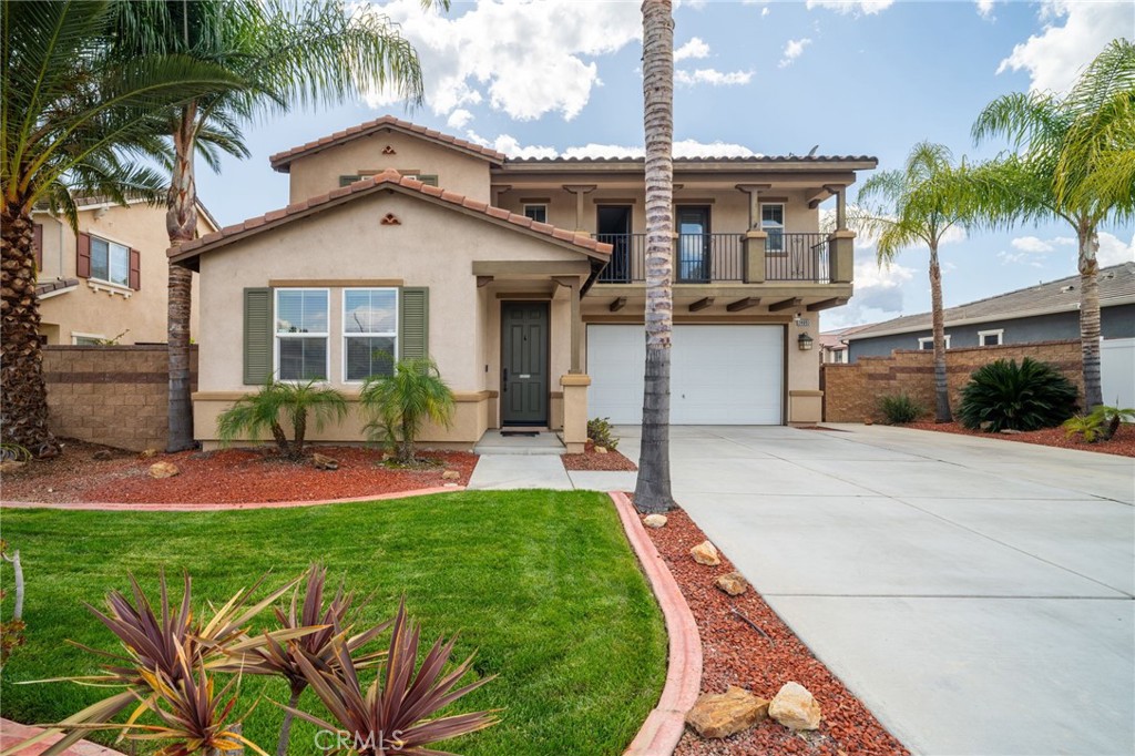 24093 Grafton Avenue