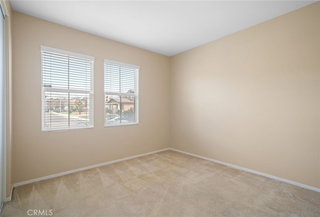 24093 Grafton Avenue