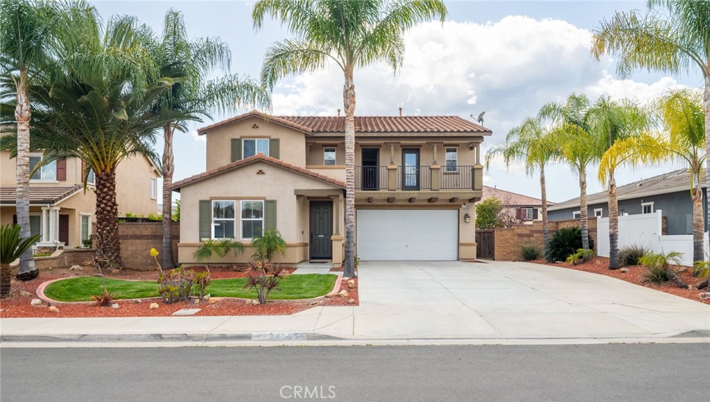 24093 Grafton Avenue