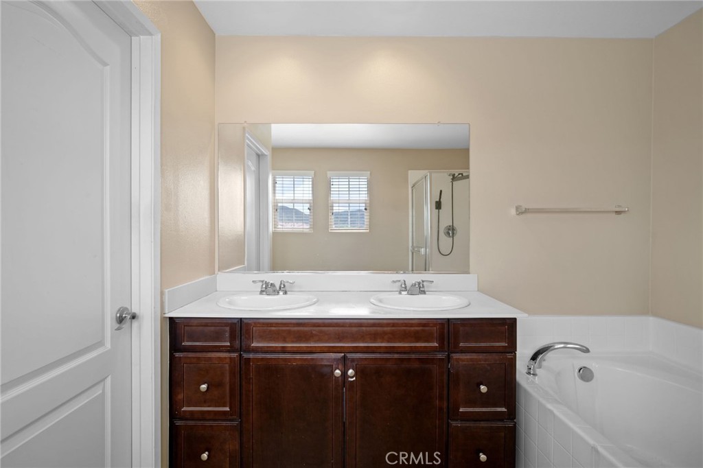 24093 Grafton Avenue