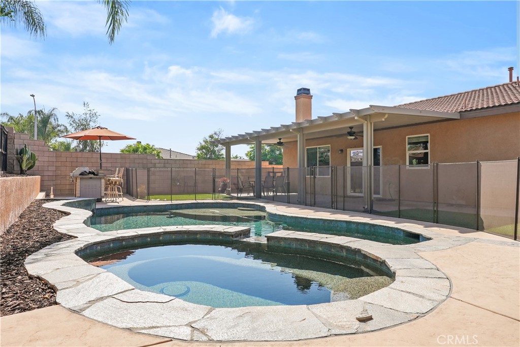 25612 Turfwood Street