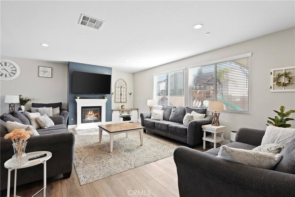 34900 Old Vine
