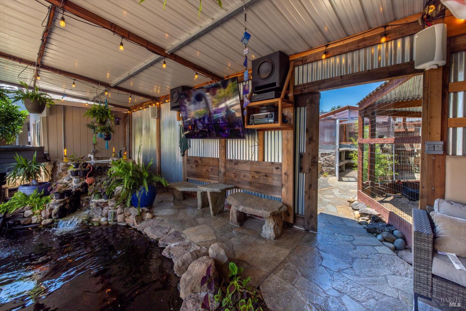 435 Hamilton Dr
