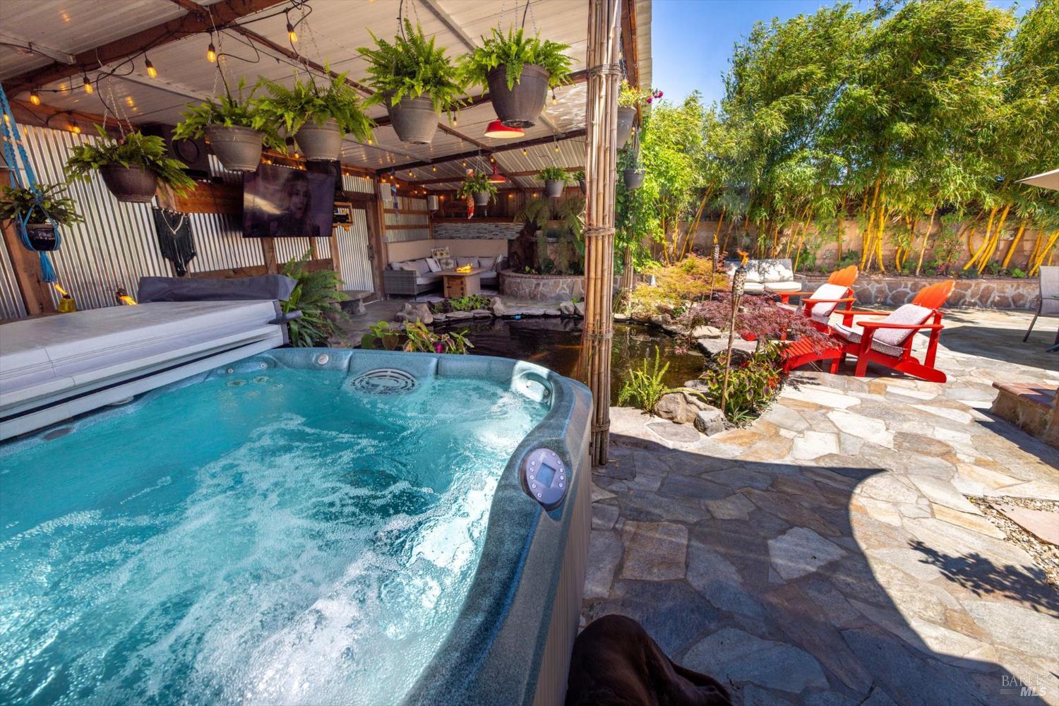 435 Hamilton Dr