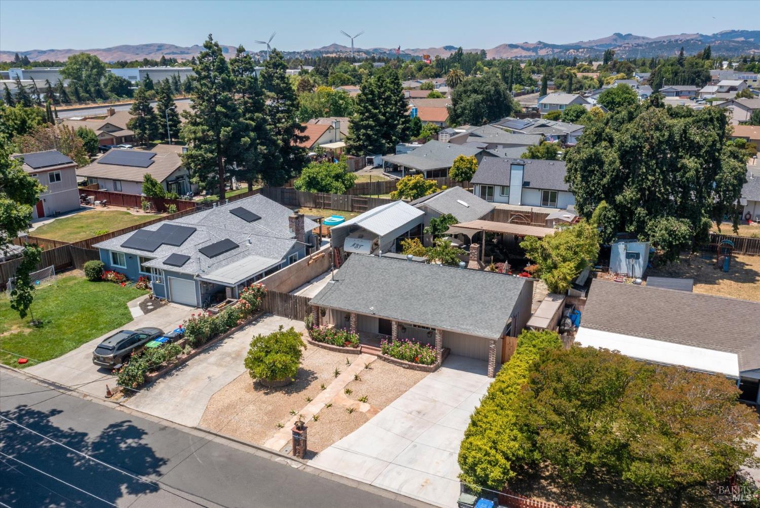 435 Hamilton Dr