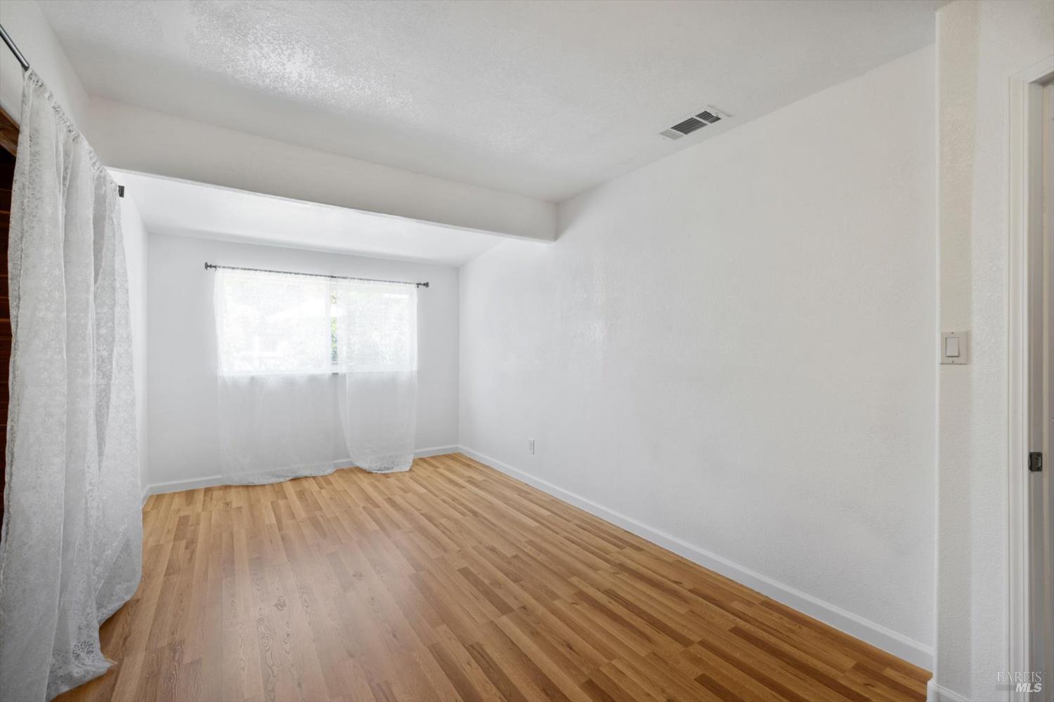435 Hamilton Dr