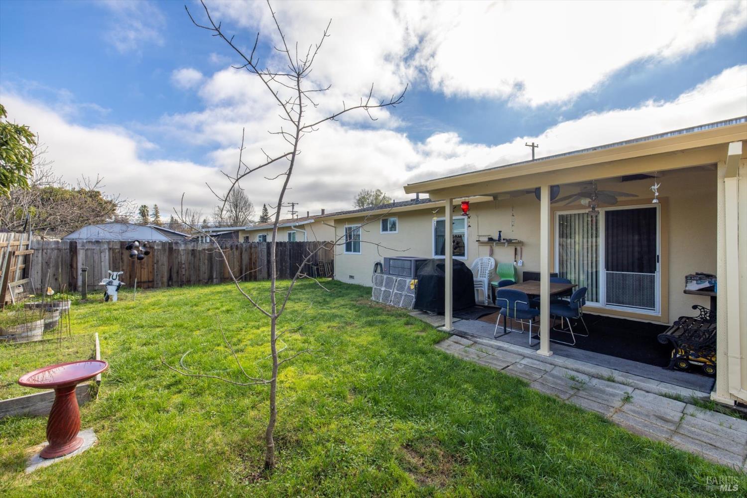 828 Laguna Street