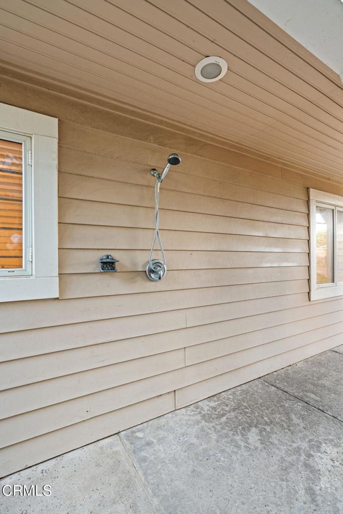 1401 GREENOCK Lane
