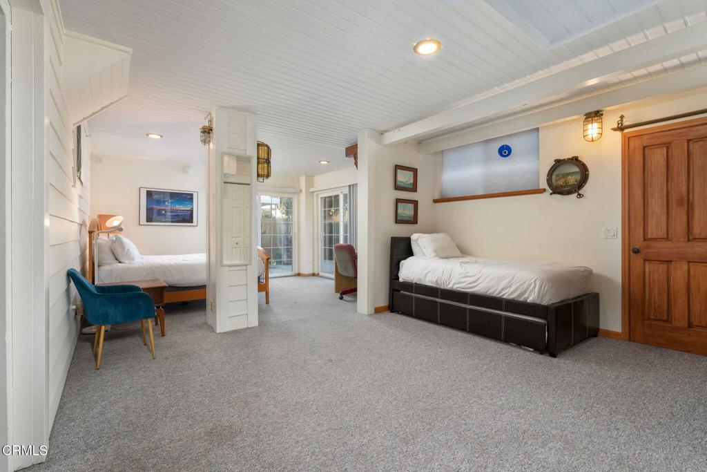 1401 GREENOCK Lane
