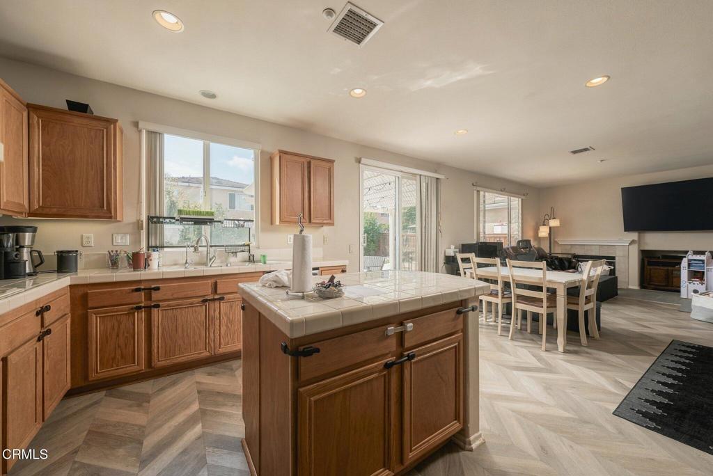 799 FRESCA Drive