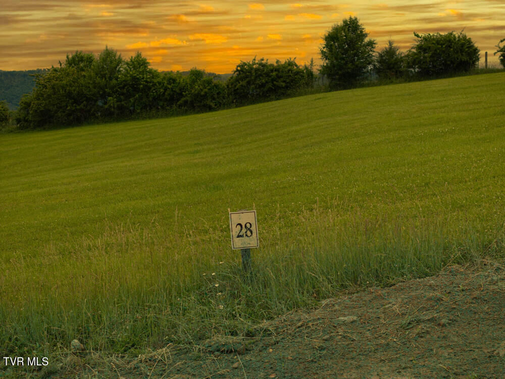 28 Dry Hill Road