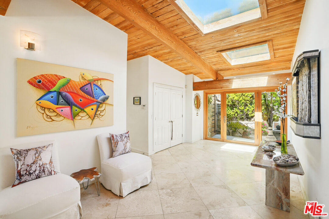 679 Wonder View Dr