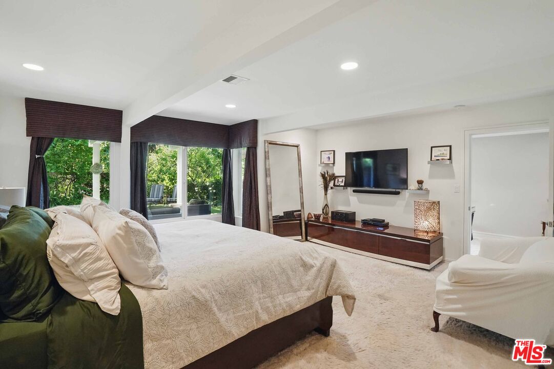 679 Wonder View Dr