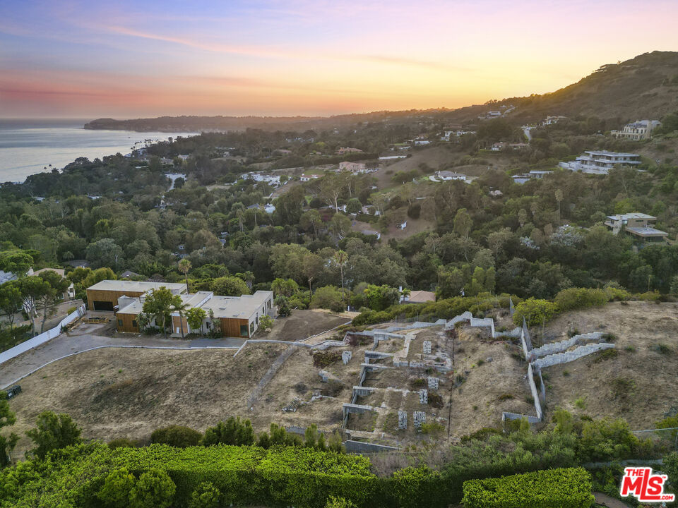 27061 Sea Vista Dr