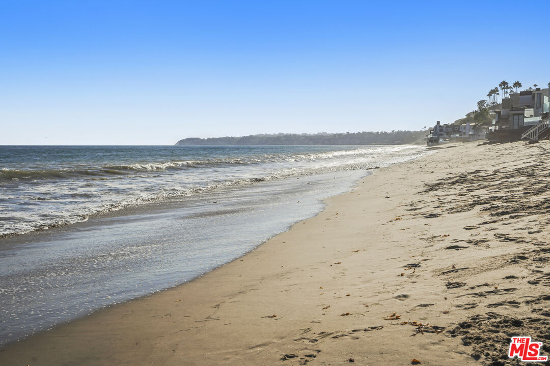 27061 Sea Vista Dr
