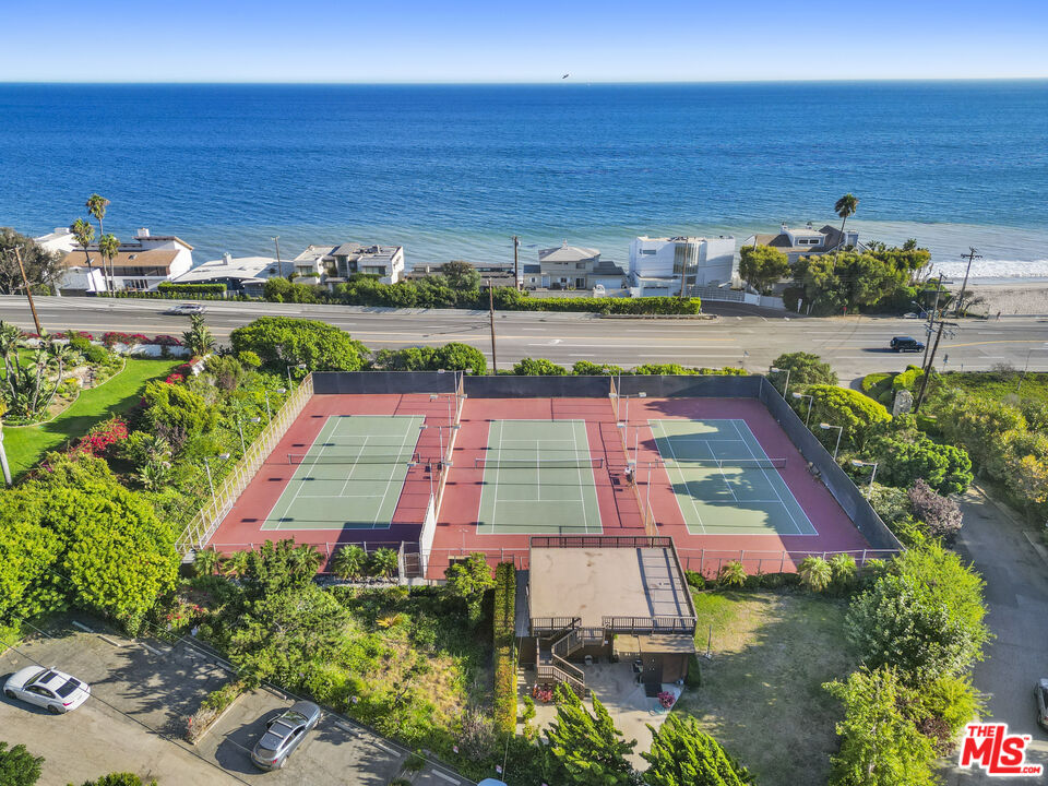 27061 Sea Vista Dr