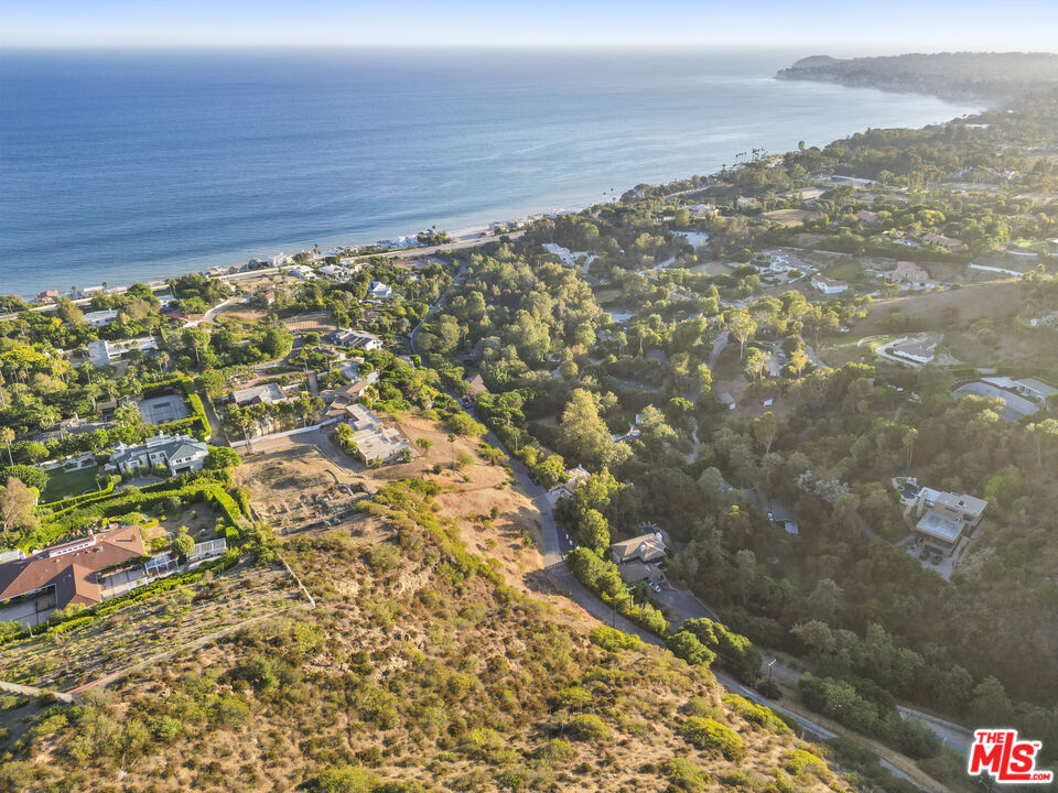 27061 Sea Vista Dr