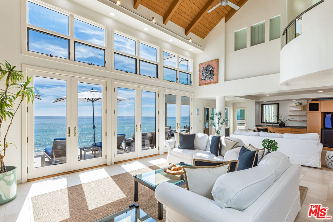 24456 Malibu Rd