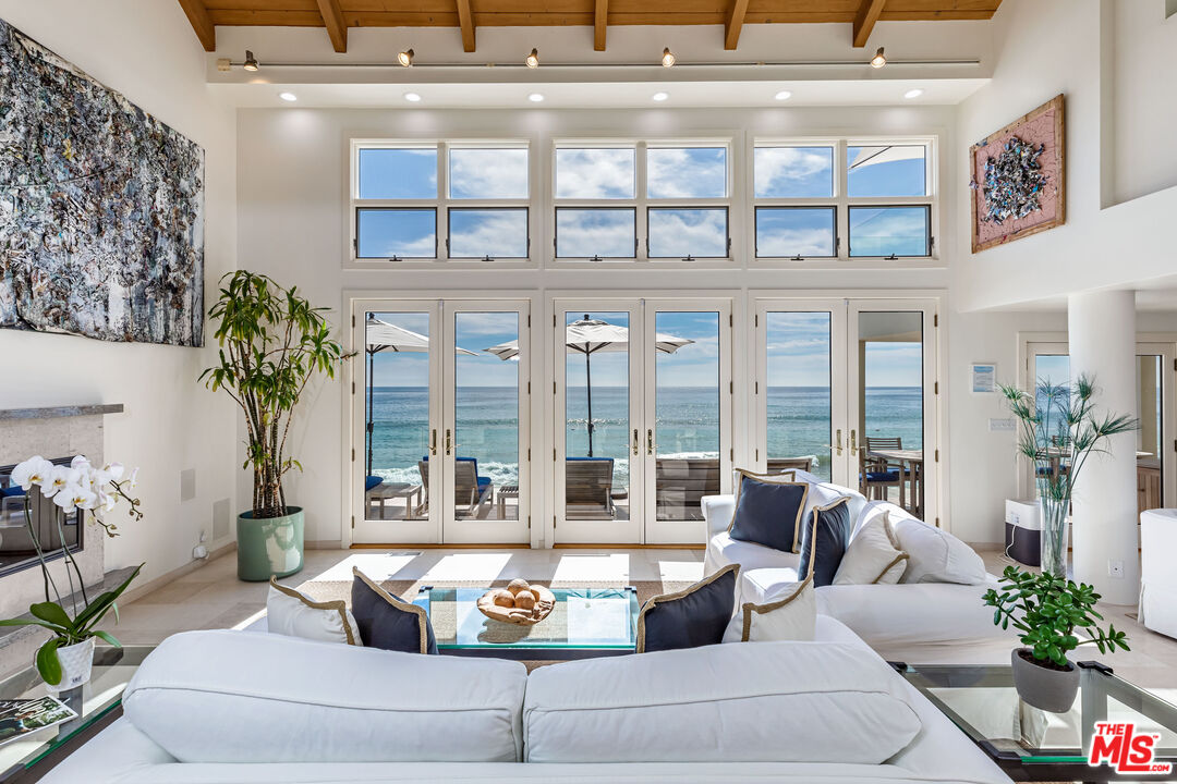 24456 Malibu Rd