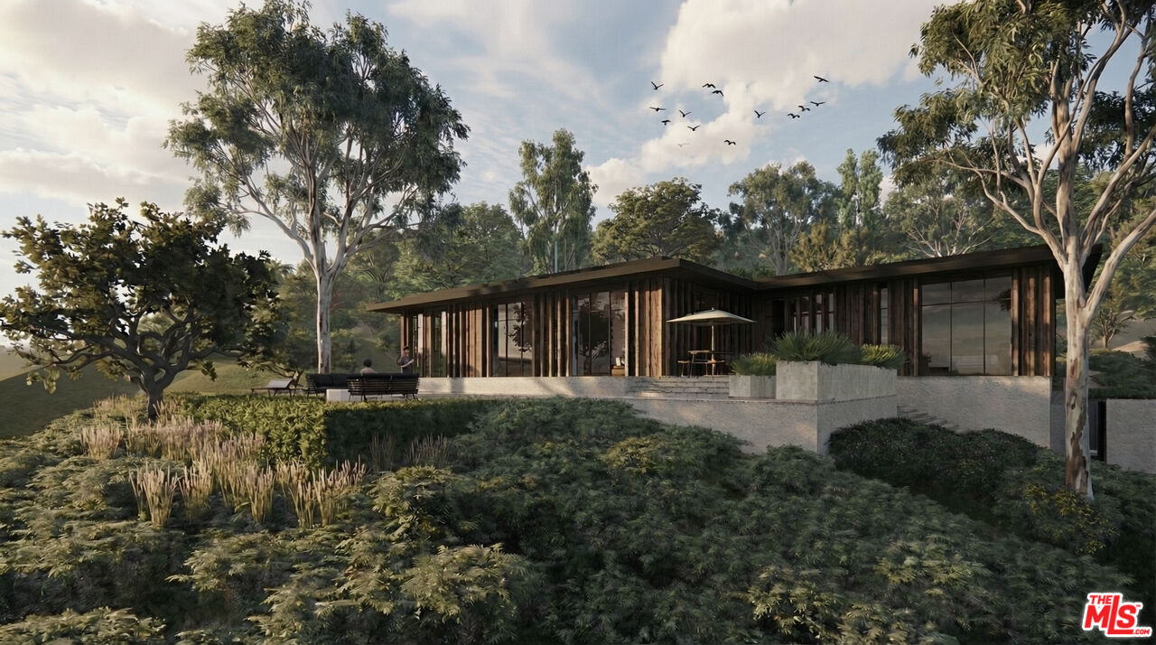 2088 Topanga Skyline Dr